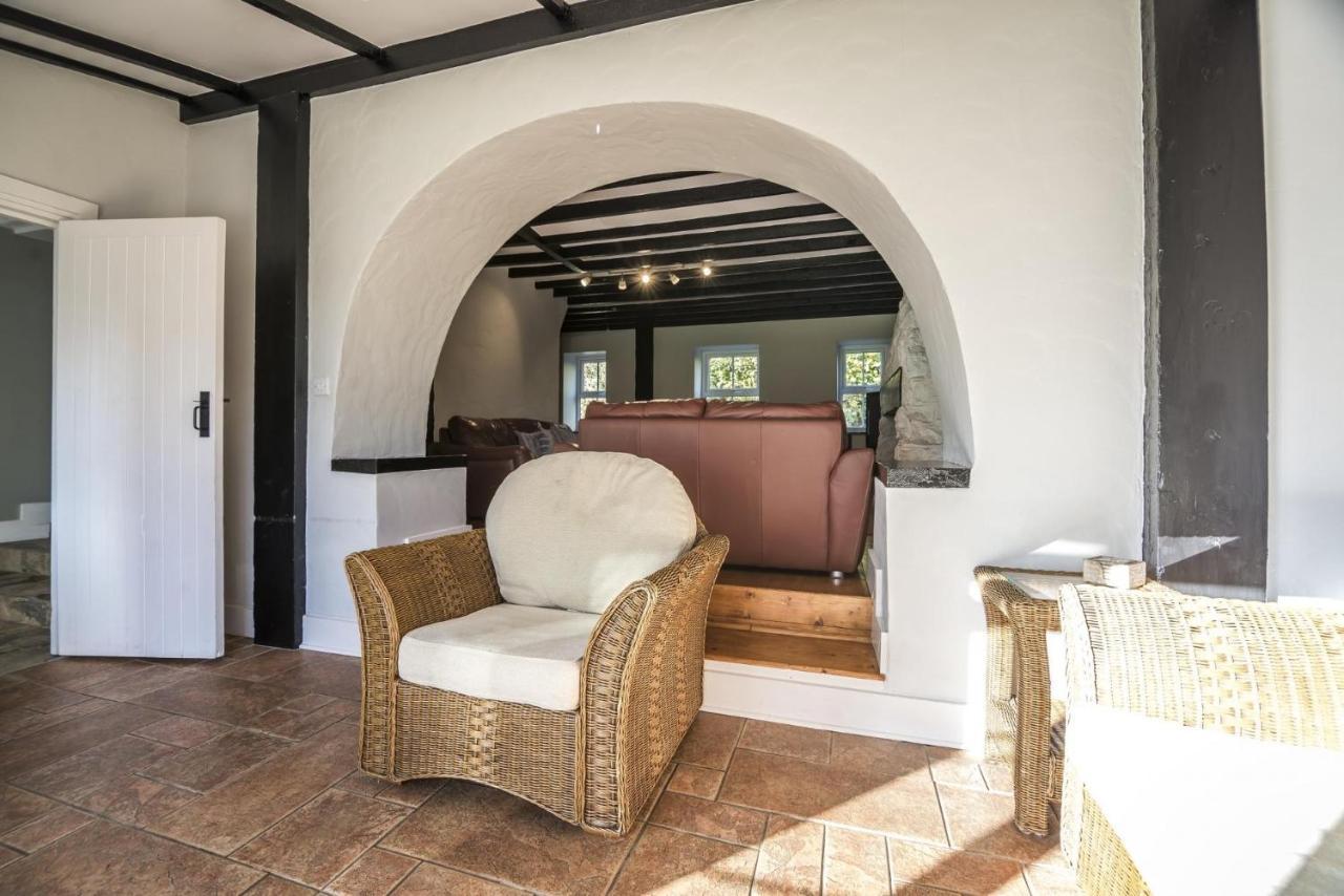 Barn Conversion - Hot Tub - Penally - Tenby Exterior foto