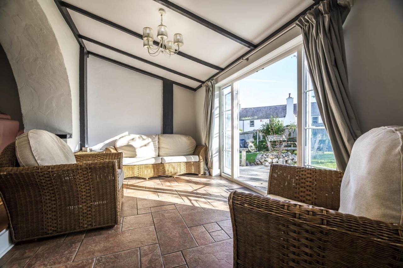 Barn Conversion - Hot Tub - Penally - Tenby Exterior foto